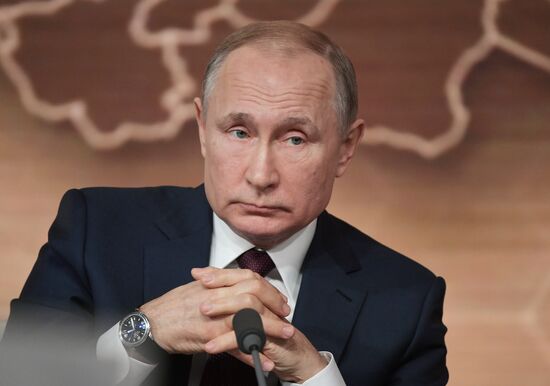 Ежегодная большая пресс-конференция президента РФ В. Путина