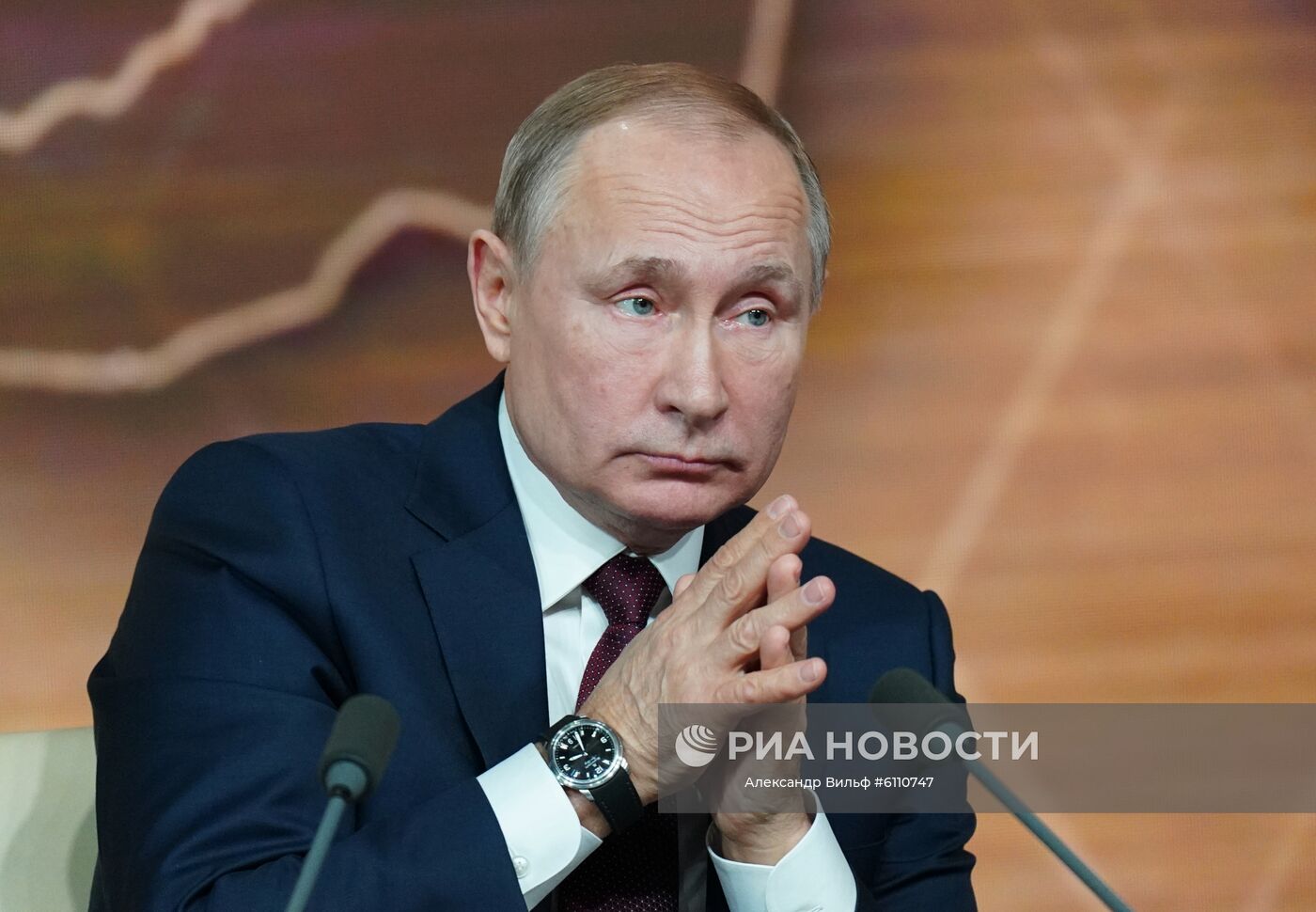 Ежегодная большая пресс-конференция президента РФ В. Путина