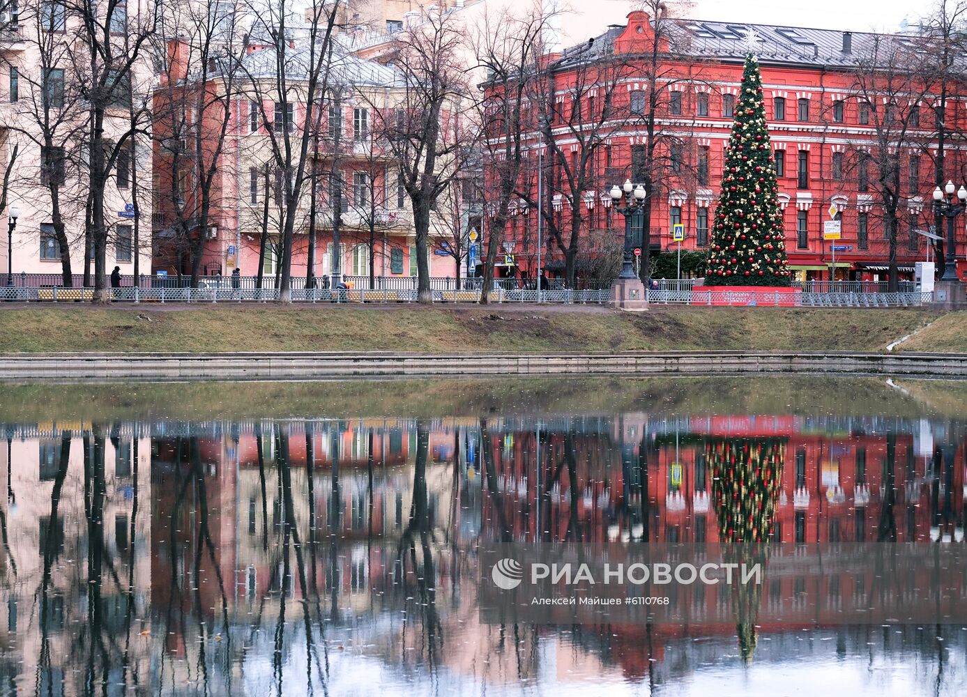 Аномальное тепло в Москве