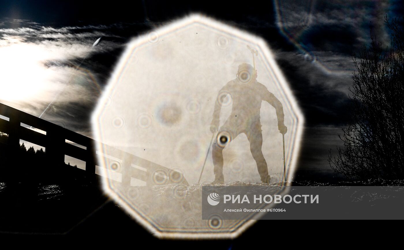 Биатлон. III этап Кубка мира. Мужчины. Спринт