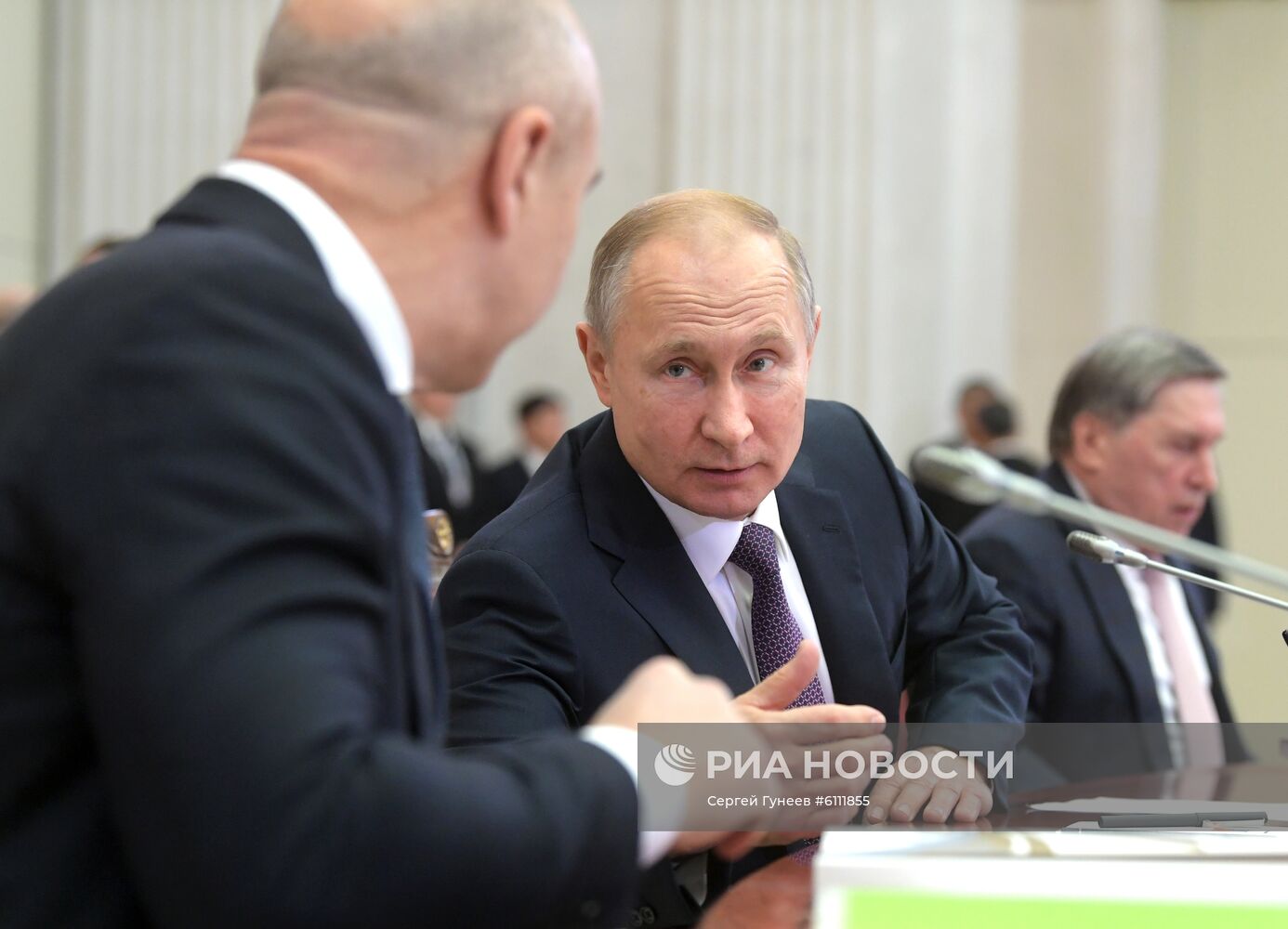 Рабочая поездка президента РФ В. Путина в Санкт-Петербург