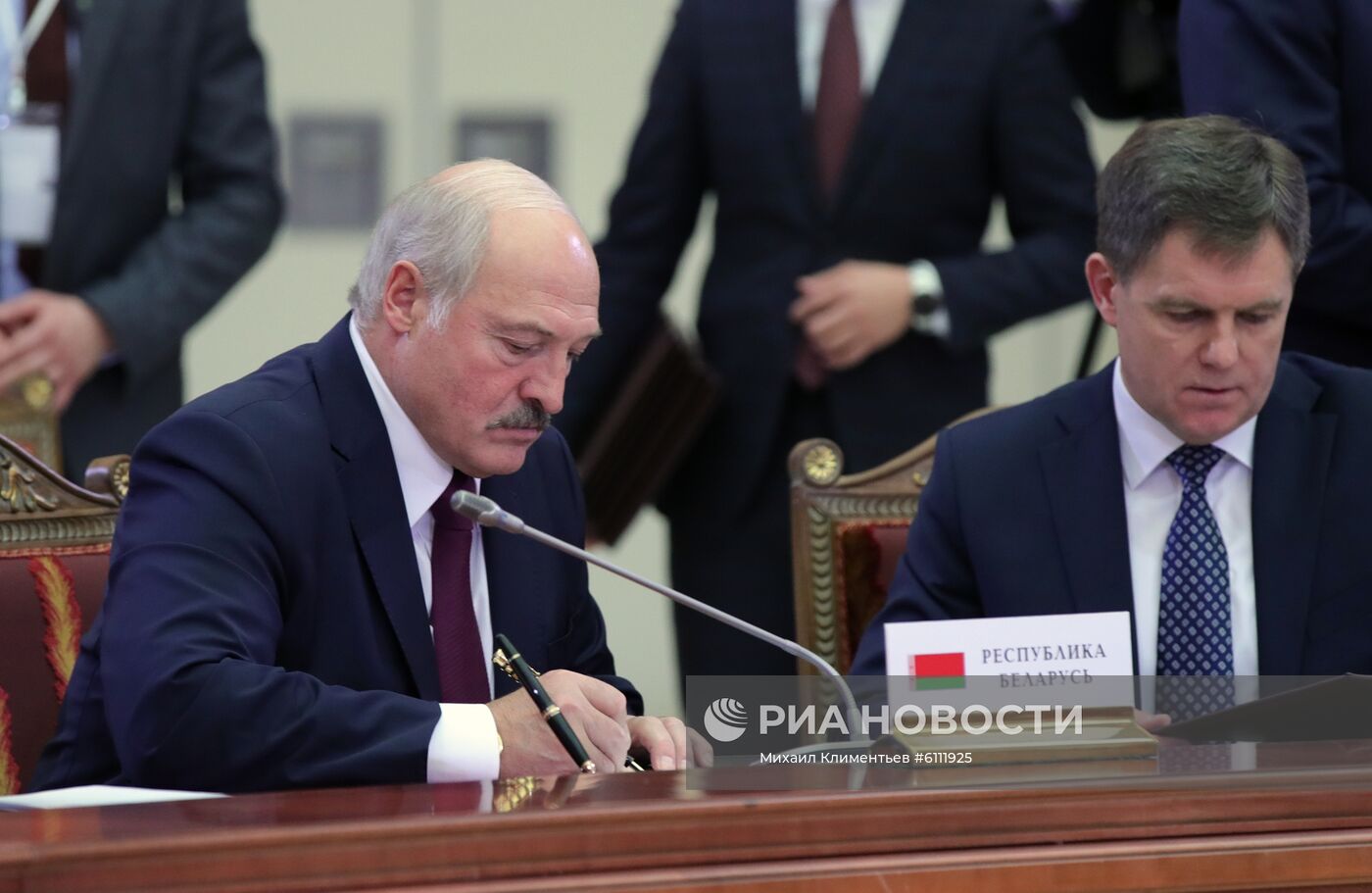 Рабочая поездка президента РФ В. Путина в Санкт-Петербург