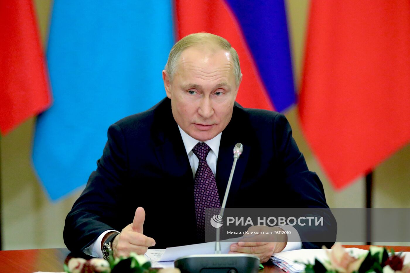 Рабочая поездка президента РФ В. Путина в Санкт-Петербург