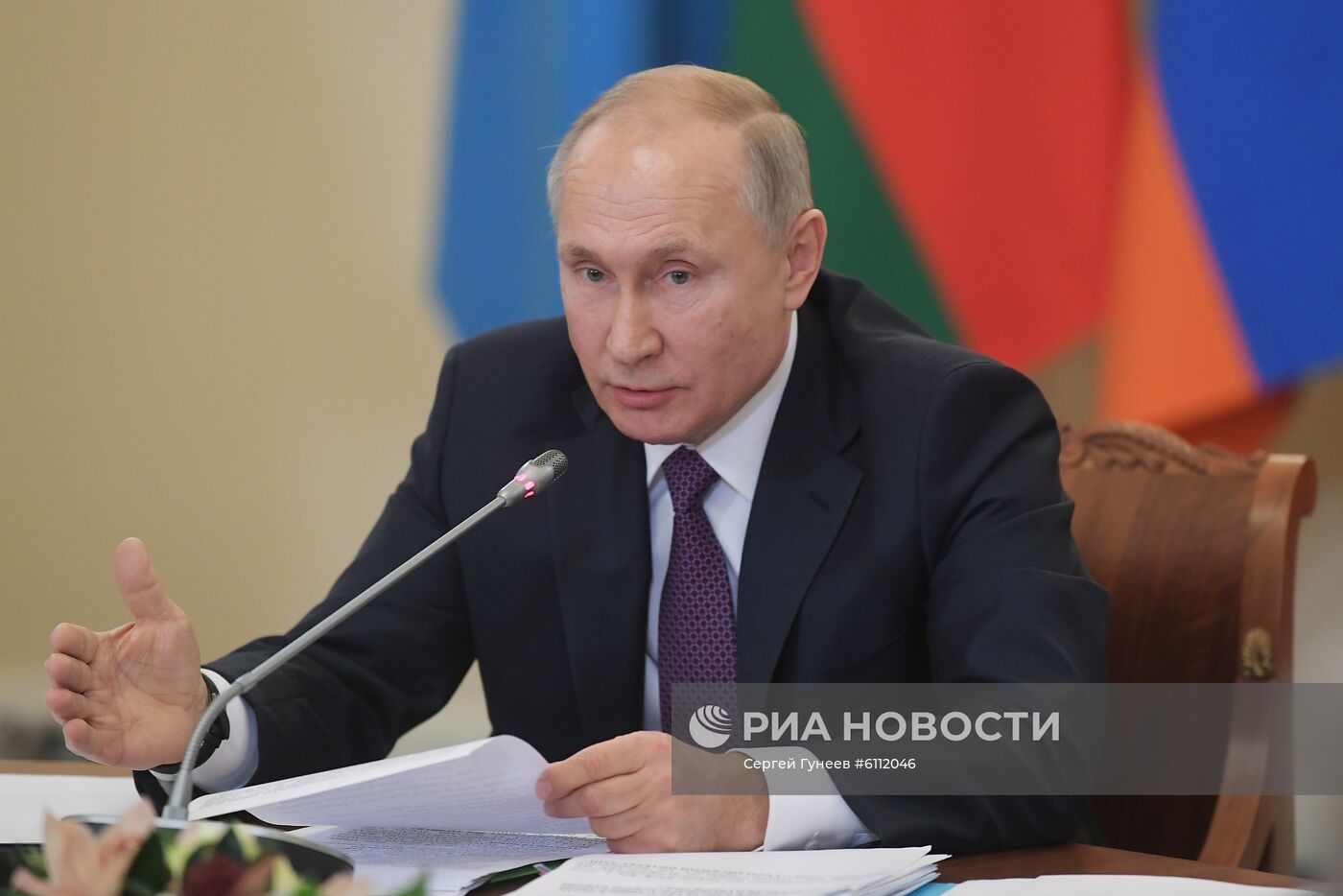 Рабочая поездка президента РФ В. Путина в Санкт-Петербург