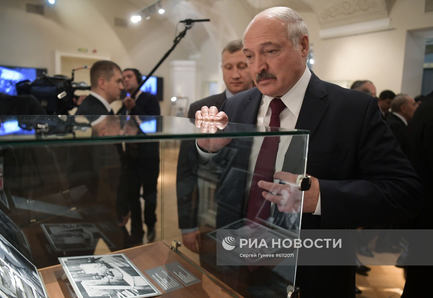 Рабочая поездка президента РФ В. Путина в Санкт-Петербург