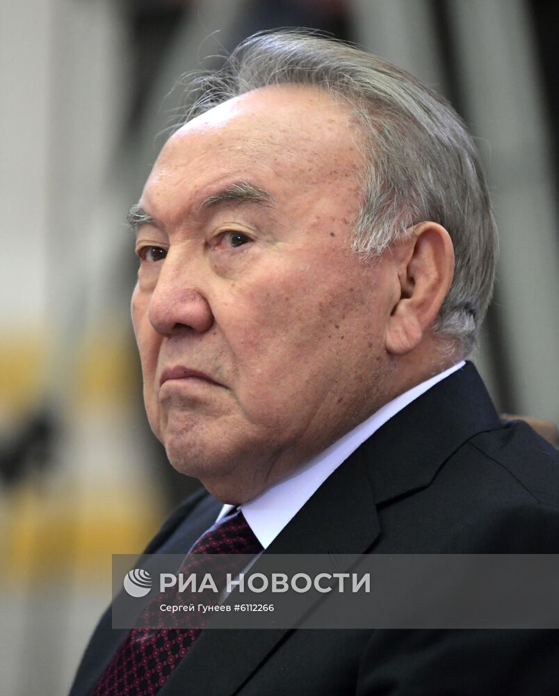 Рабочая поездка президента РФ В. Путина в Санкт-Петербург