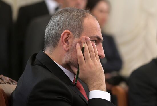 Рабочая поездка президента РФ В. Путина в Санкт-Петербург