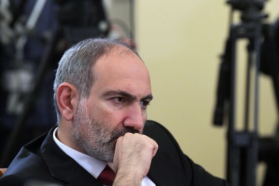 Рабочая поездка президента РФ В. Путина в Санкт-Петербург