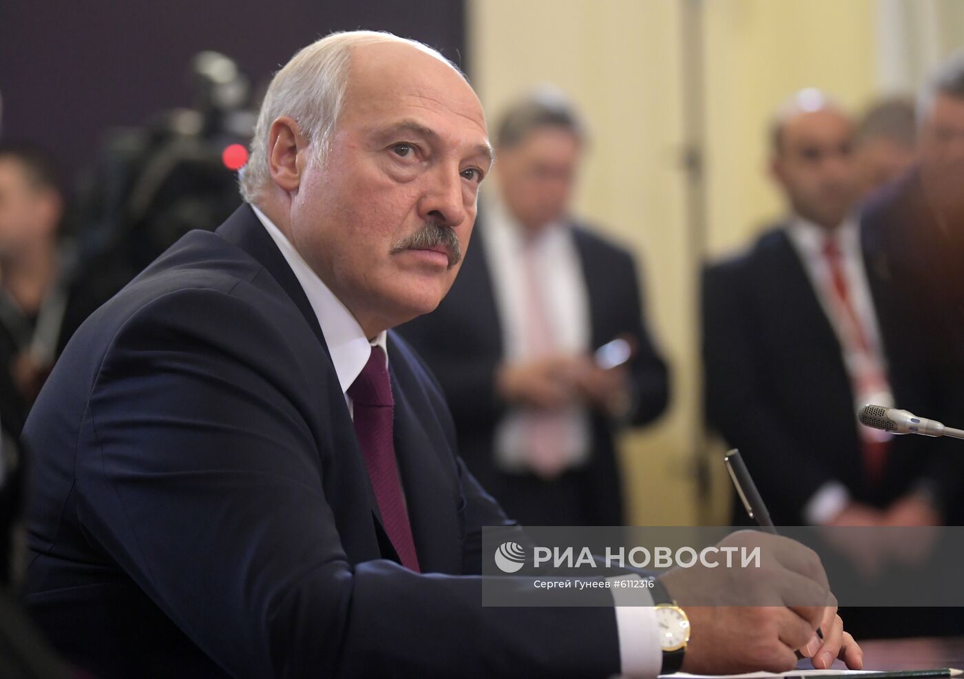 Рабочая поездка президента РФ В. Путина в Санкт-Петербург