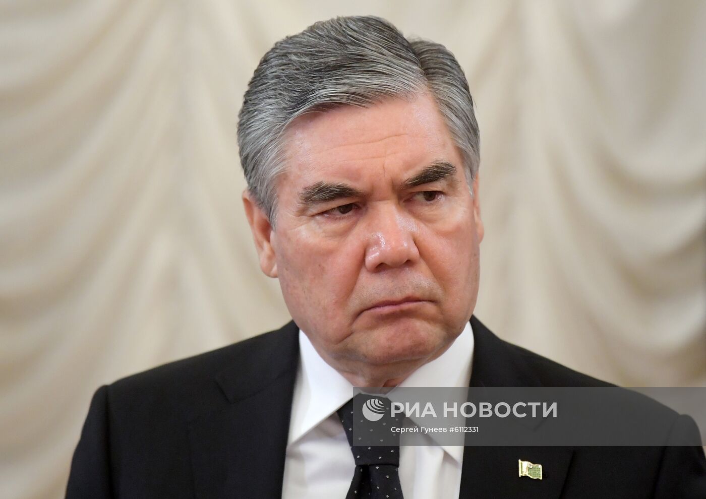 Рабочая поездка президента РФ В. Путина в Санкт-Петербург