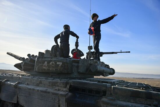 "Танковый биатлон" в Крыму