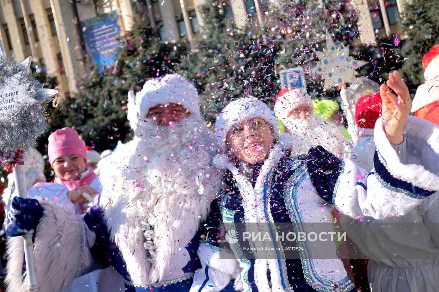 Парад Дедов Морозов в Краснодаре 