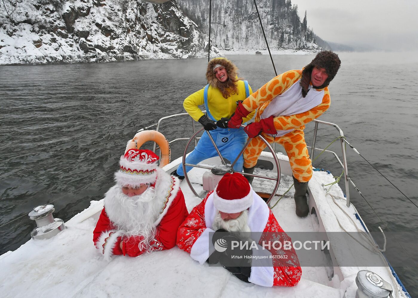 Новогодняя акция яхтсменов в Красноярске