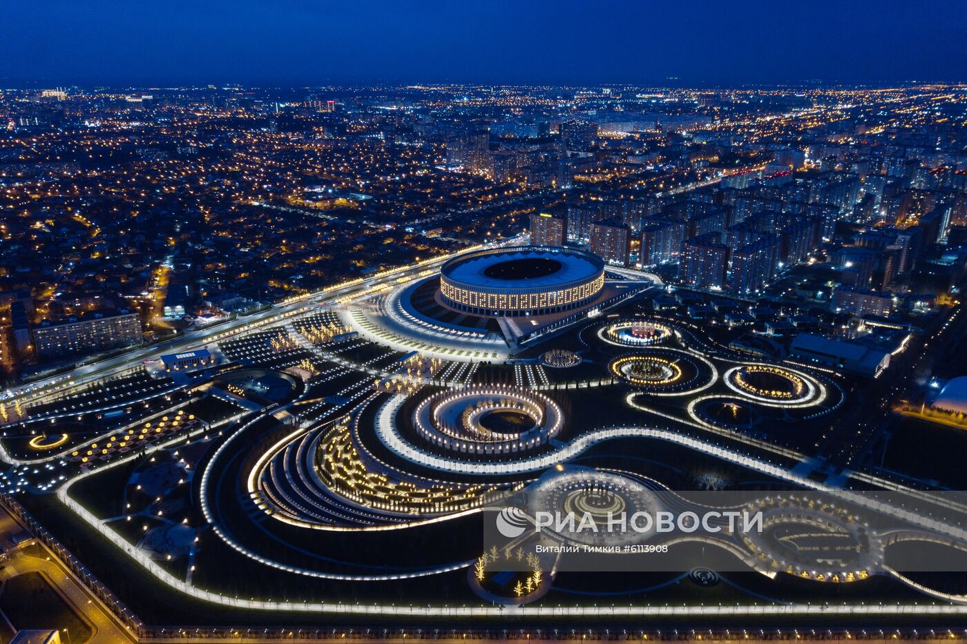 Новогоднее украшение парка "Краснодар"