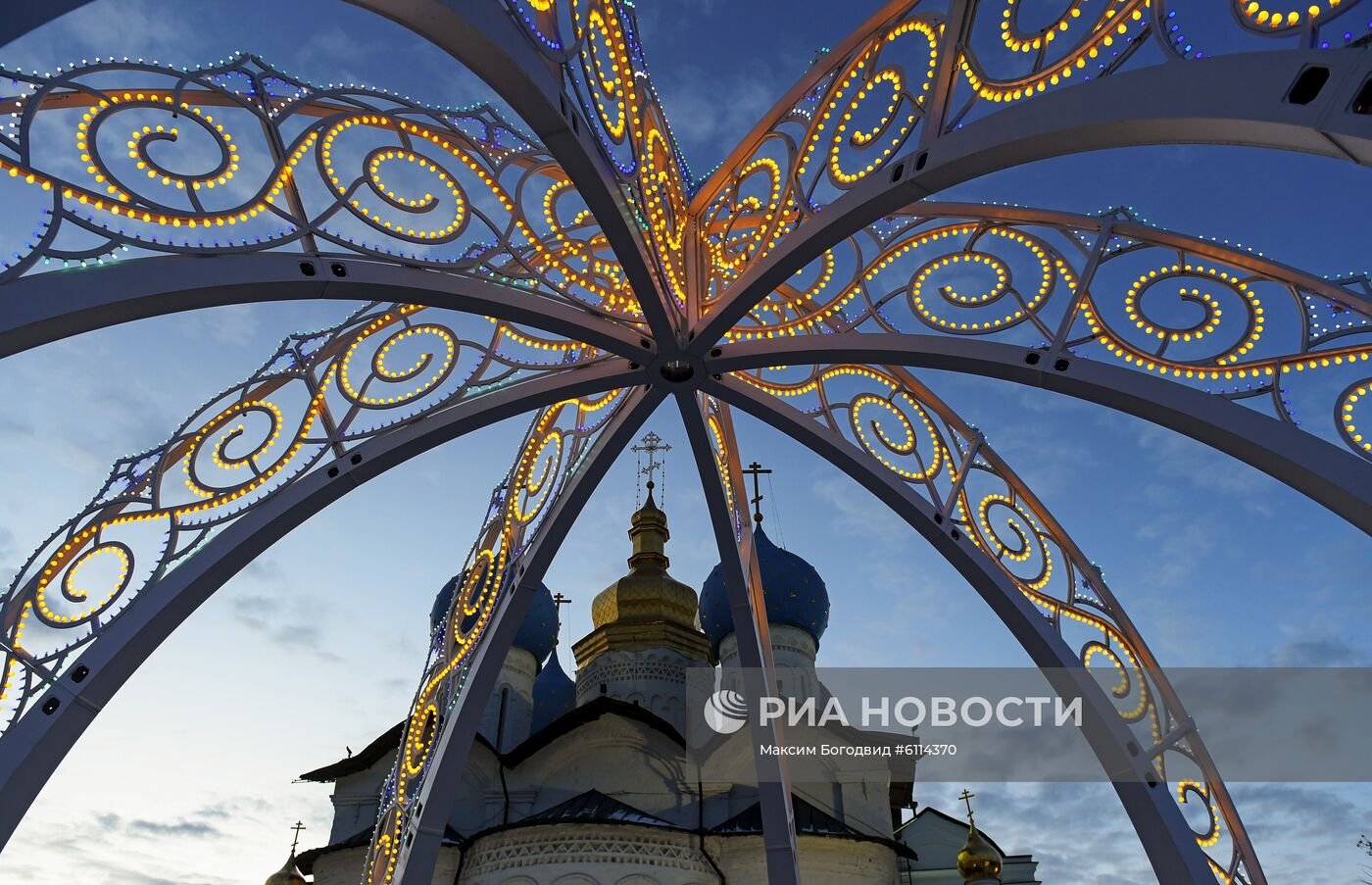 Новогоднее украшение Казани