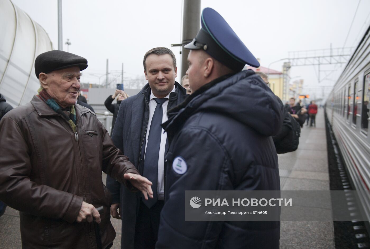 Поезд "Таврия" отправился из Санкт-Петербурга в Крым