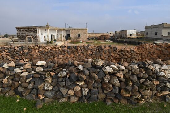 Освобожденный от боевиков поселок Сукейя в сирийской провинции Идлиб