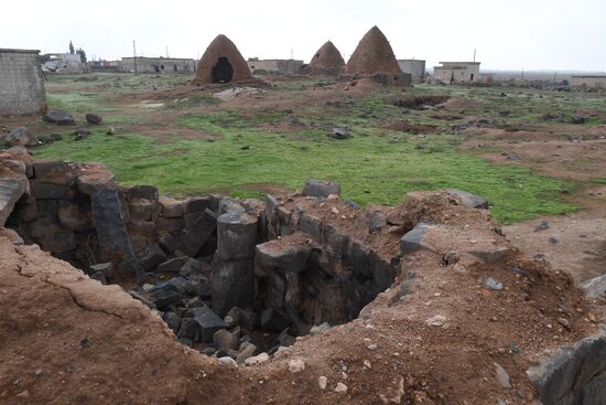 Освобожденный от боевиков поселок Сукейя в сирийской провинции Идлиб