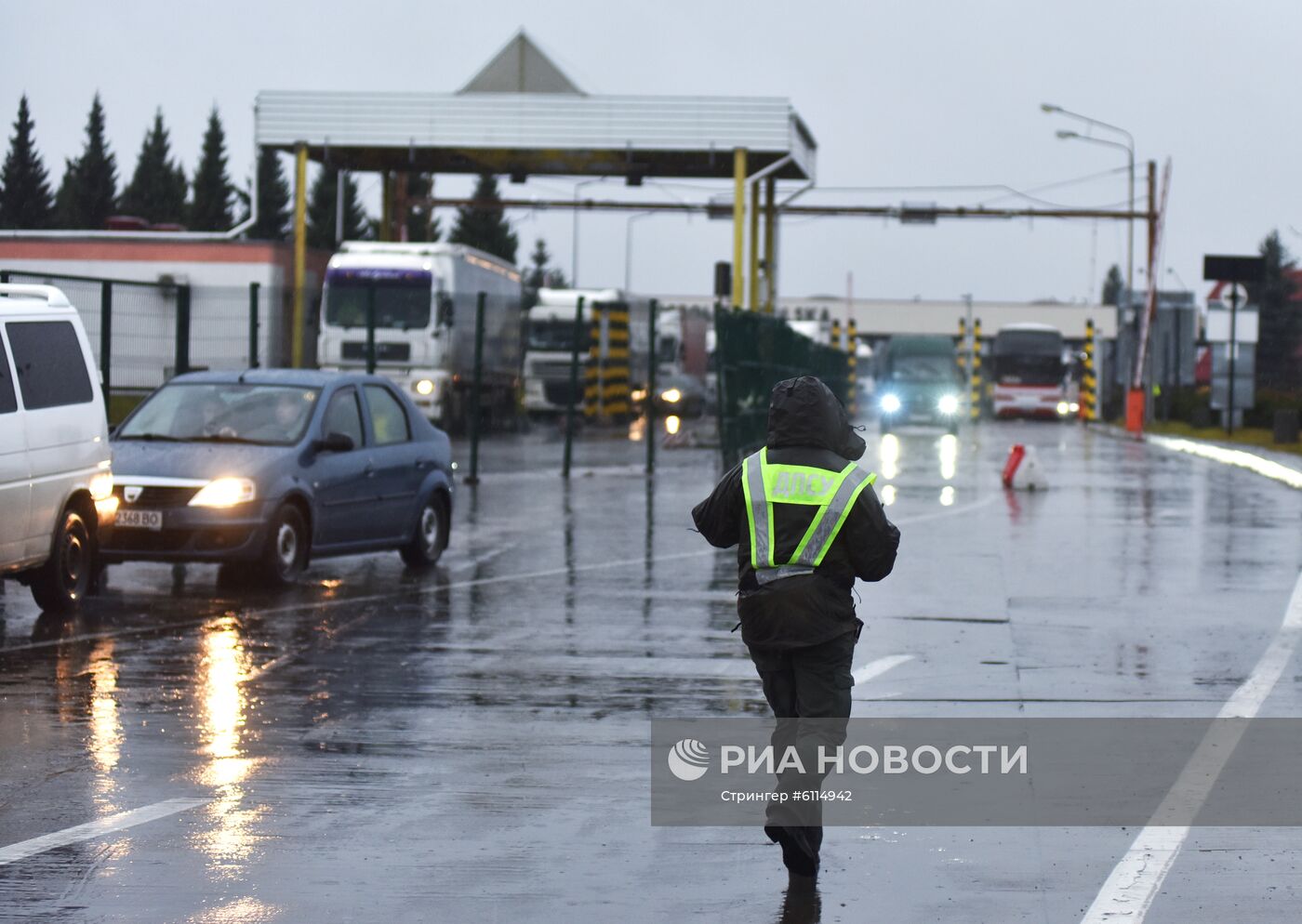 Международный пункт пропуска "Краковец - Корчева"