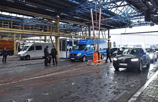 Международный пункт пропуска "Краковец - Корчева"