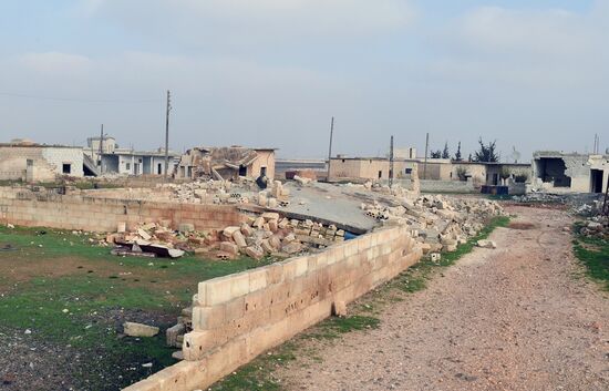 Освобожденный от боевиков поселок Сукейя в сирийской провинции Идлиб