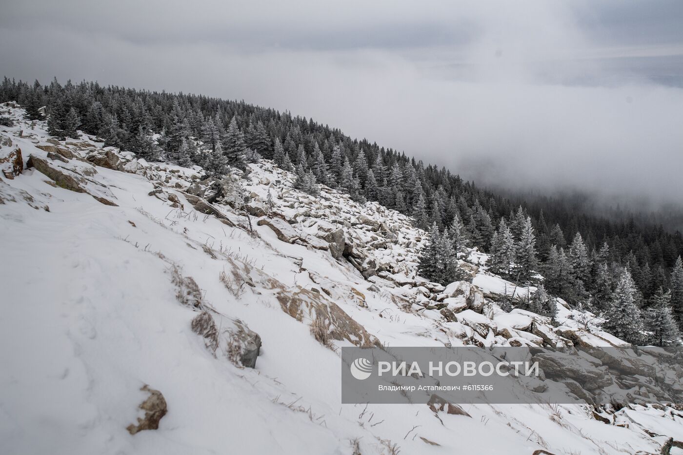 Национальный  парк "Зюраткуль" в Челябинской области