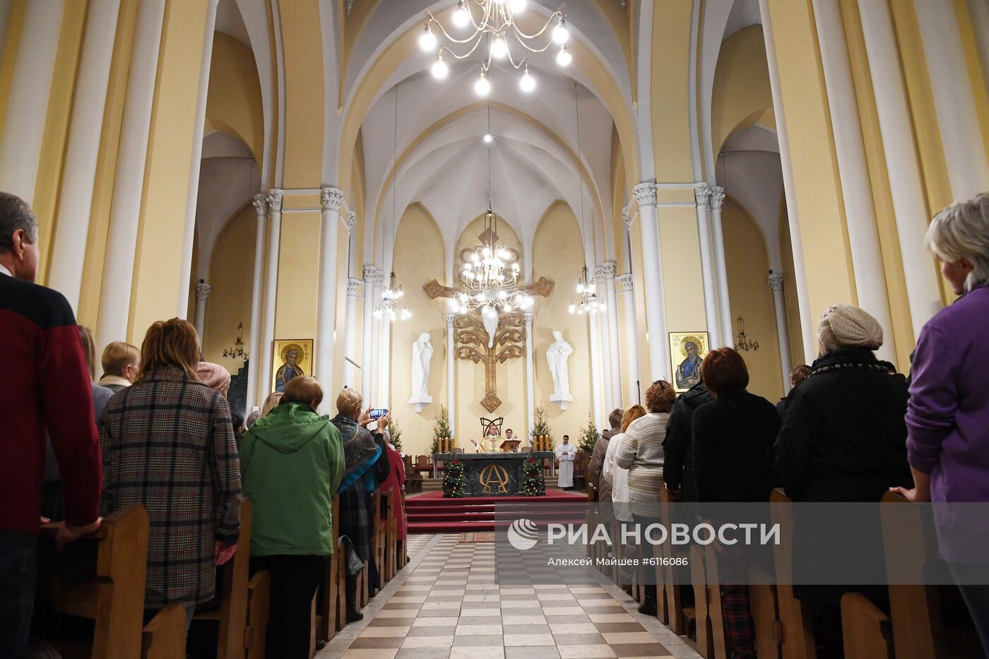 Празднование католического Рождества в Москве