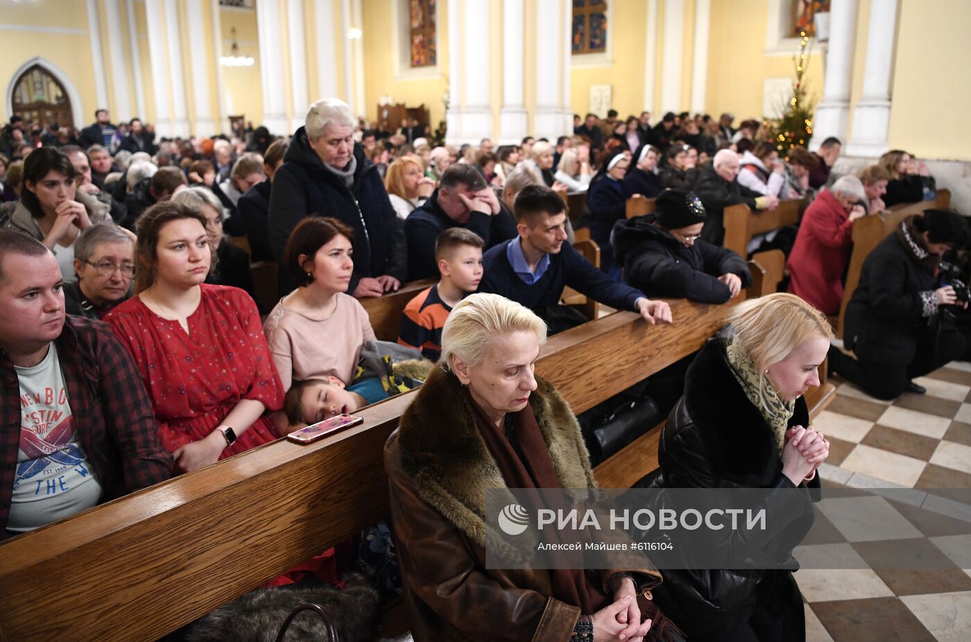 Празднование католического Рождества в Москве