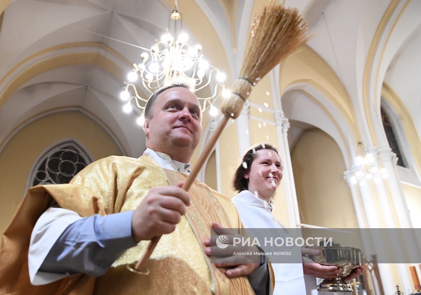 Празднование католического Рождества в Москве
