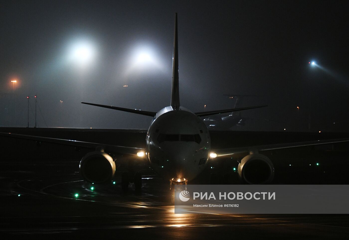 Споттинг в аэропорту Внуково