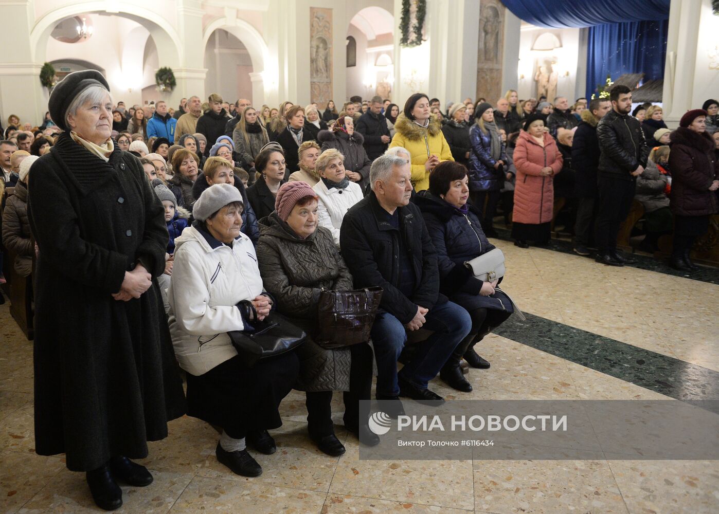 Рождественская служба в минском кафедральном костеле