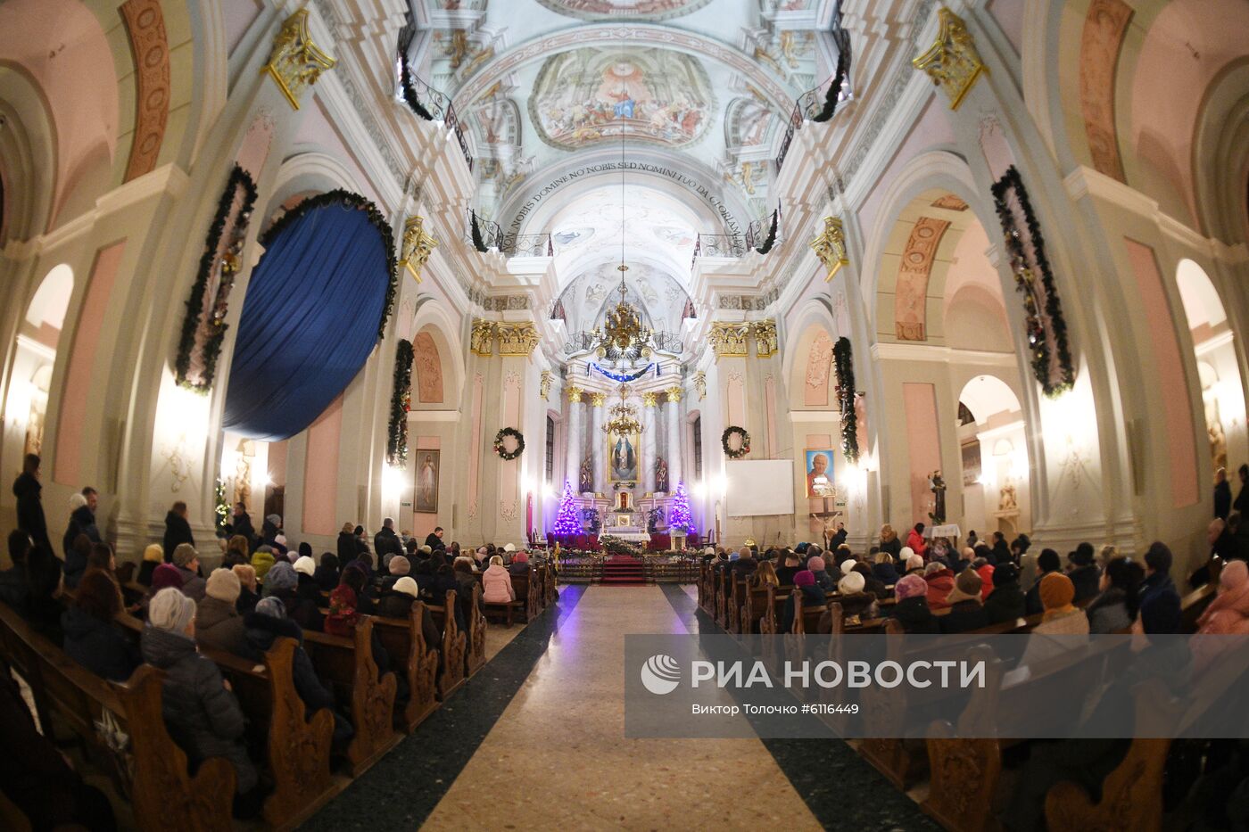 Рождественская служба в минском кафедральном костеле