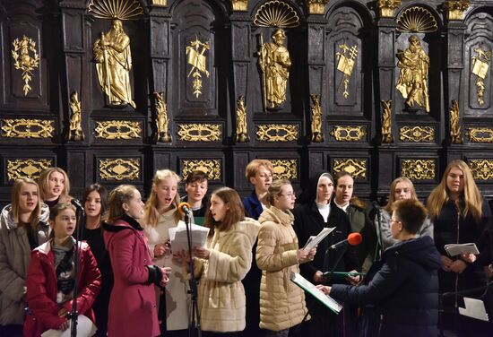 Рождественская месса во Львове