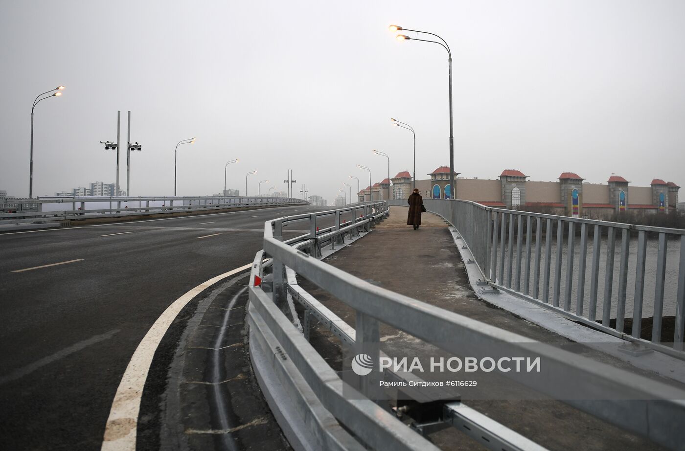 Открытие моста через Кожуховский затон на юго-востоке Москвы