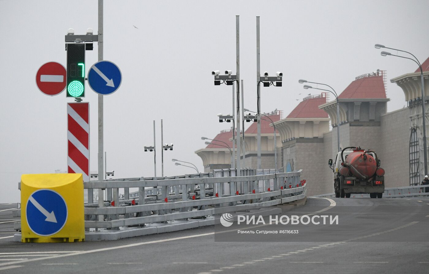 Открытие моста через Кожуховский затон на юго-востоке Москвы