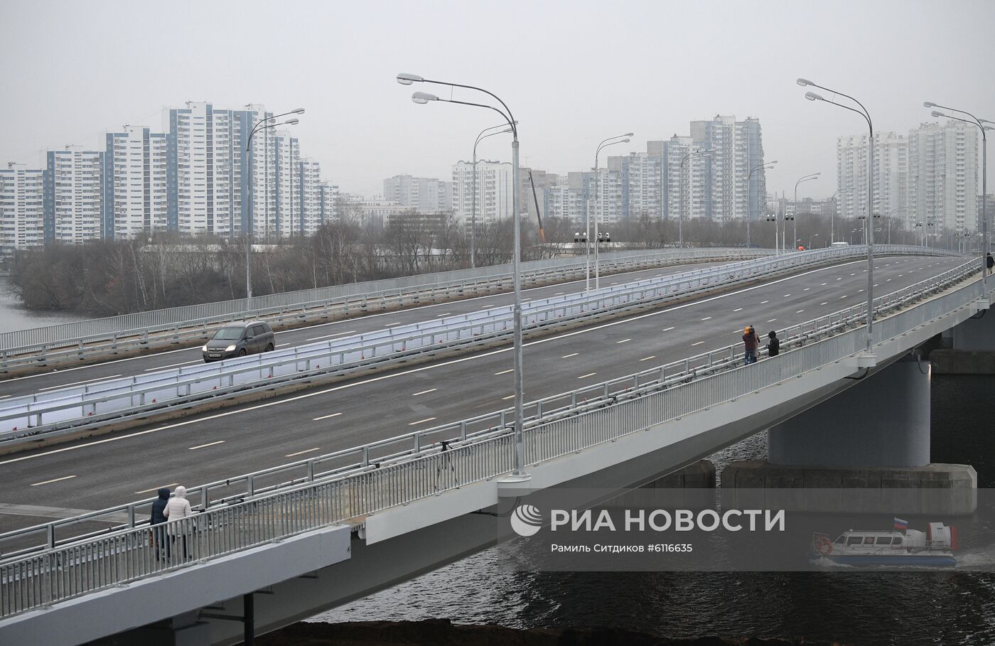 Открытие моста через Кожуховский затон на юго-востоке Москвы