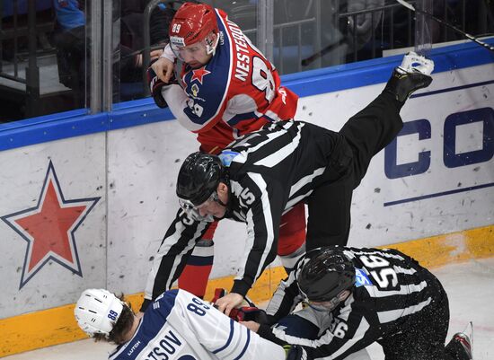 Хоккей. КХЛ. Матч ЦСКА - "Динамо" (Москва)