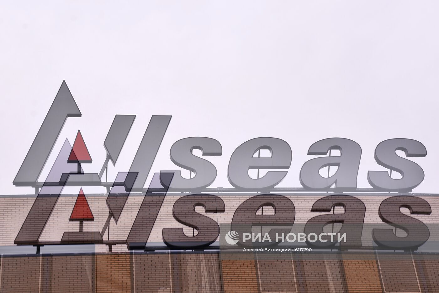 Швейцарская компания Allseas отказалась от участия в прокладке газопровода "Северный поток-2"