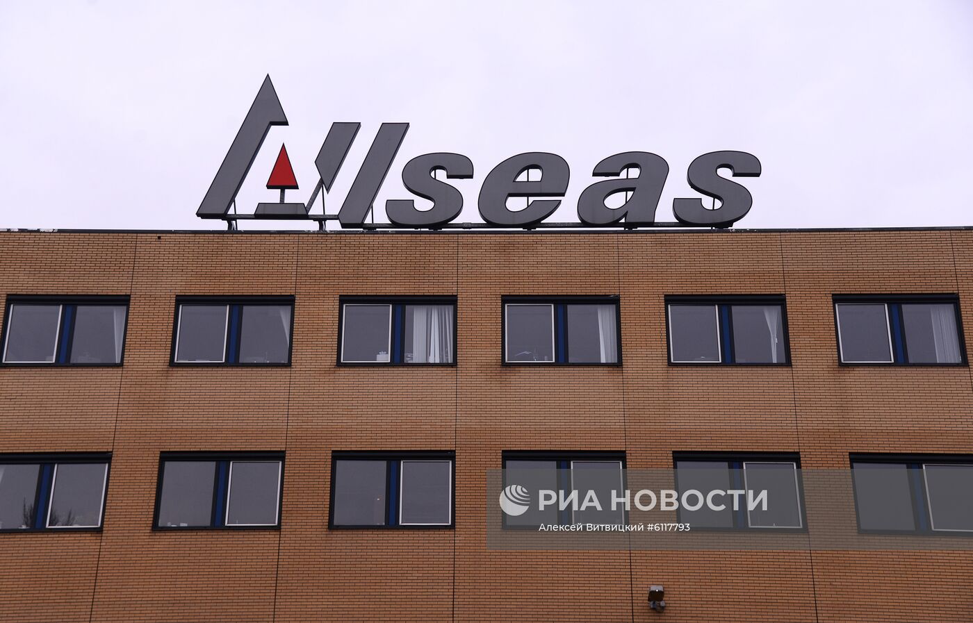 Швейцарская компания Allseas отказалась от участия в прокладке газопровода "Северный поток-2"