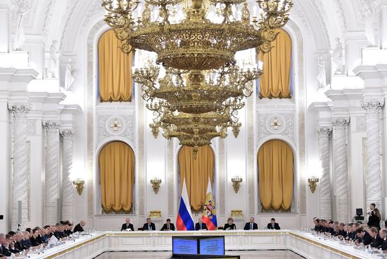 Президент РФ В. Путин провел заседание Госсовета по вопросам аграрной политики