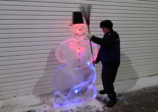 Подготовка к Новому году в исправительных учреждениях Красноярска