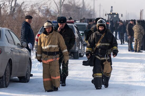 Крушение пассажирского самолета в Казахстане