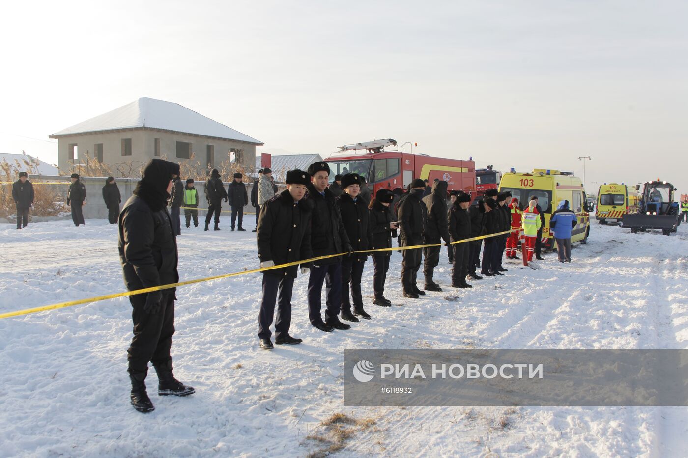 Крушение пассажирского самолета в Казахстане