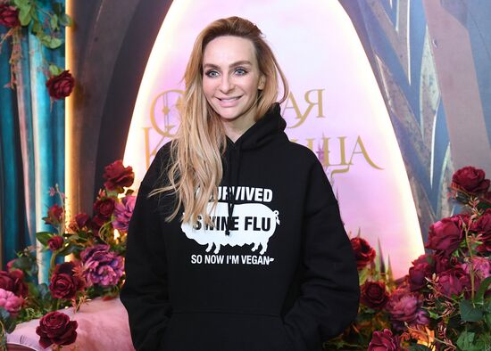 Премьера ледового шоу "Спящая красавица: легенда двух королевств"