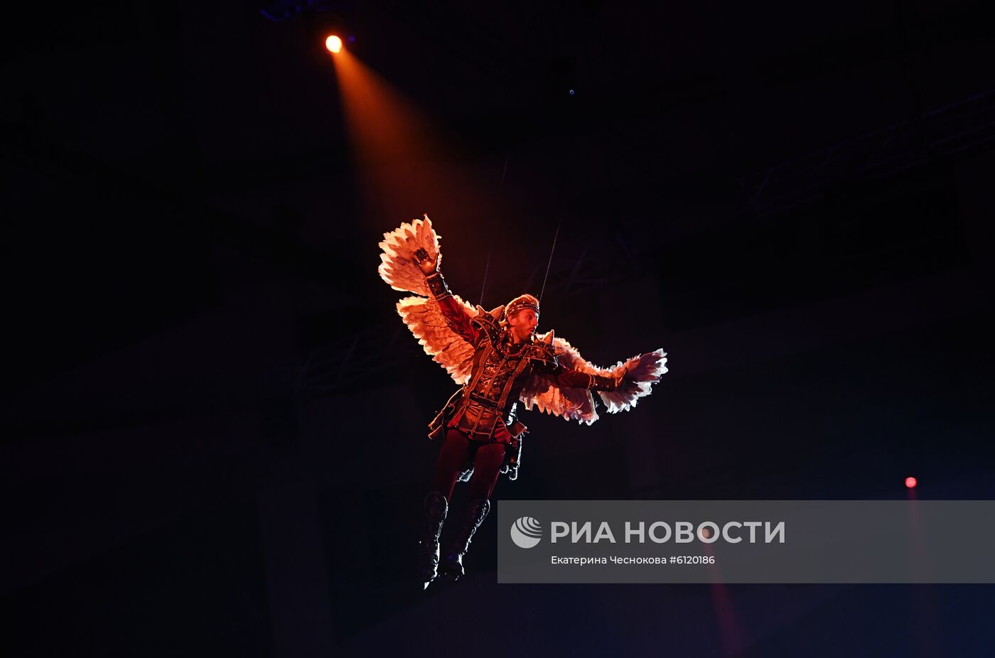 Премьера ледового шоу "Спящая красавица. Легенда двух королевств"