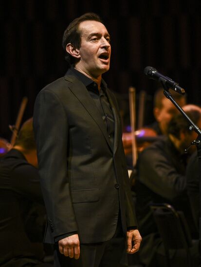 Концерт "Камю, Шуберт, Малер, Сен-Санс" в Москве