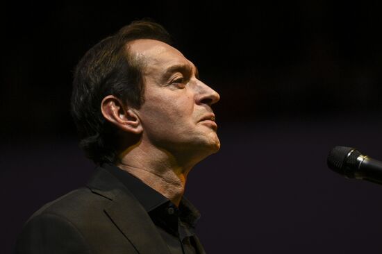 Концерт "Камю, Шуберт, Малер, Сен-Санс" в Москве