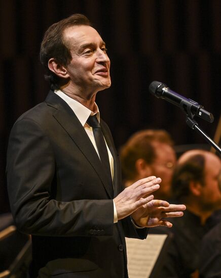 Концерт "Камю, Шуберт, Малер, Сен-Санс" в Москве