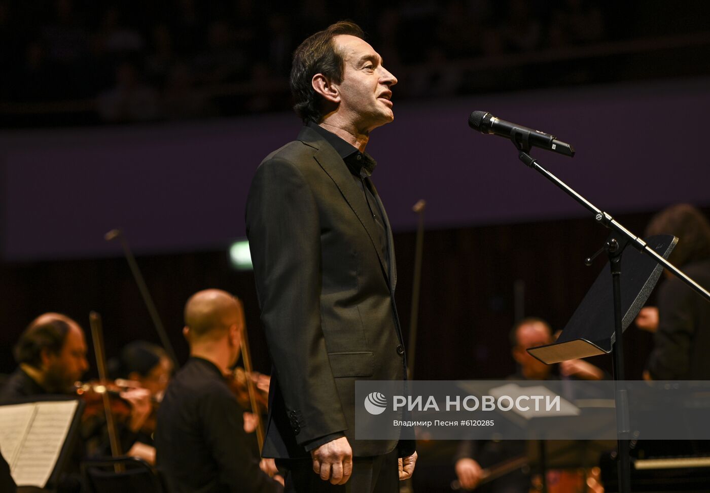 Концерт "Камю, Шуберт, Малер, Сен-Санс" в Москве