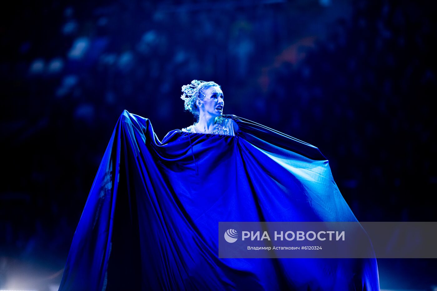Премьера ледового шоу "Спящая красавица: легенда двух королевств"